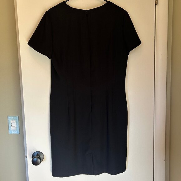 VINTAGE Jacqueline Ferrar short-sleeved black midi dress sz M - Picture 3 of 8
